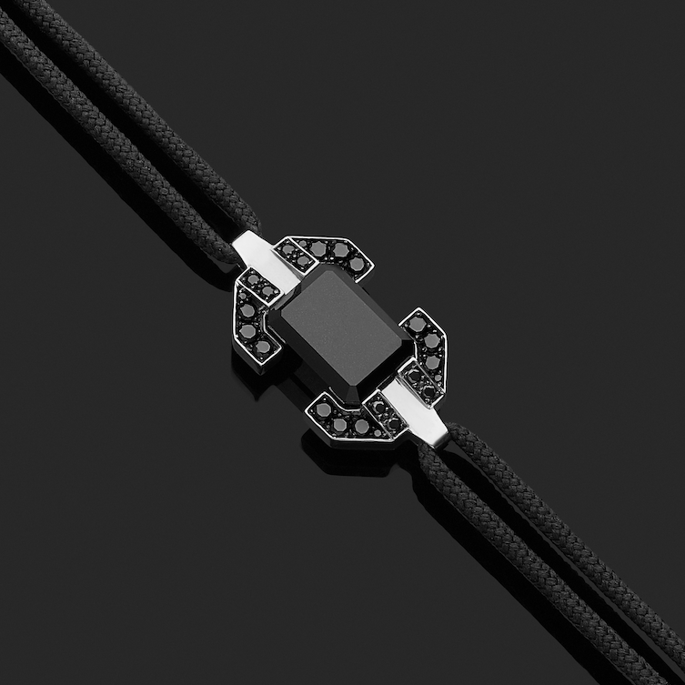 Bracelet absolu or blanc, diamants noirs et jade noir