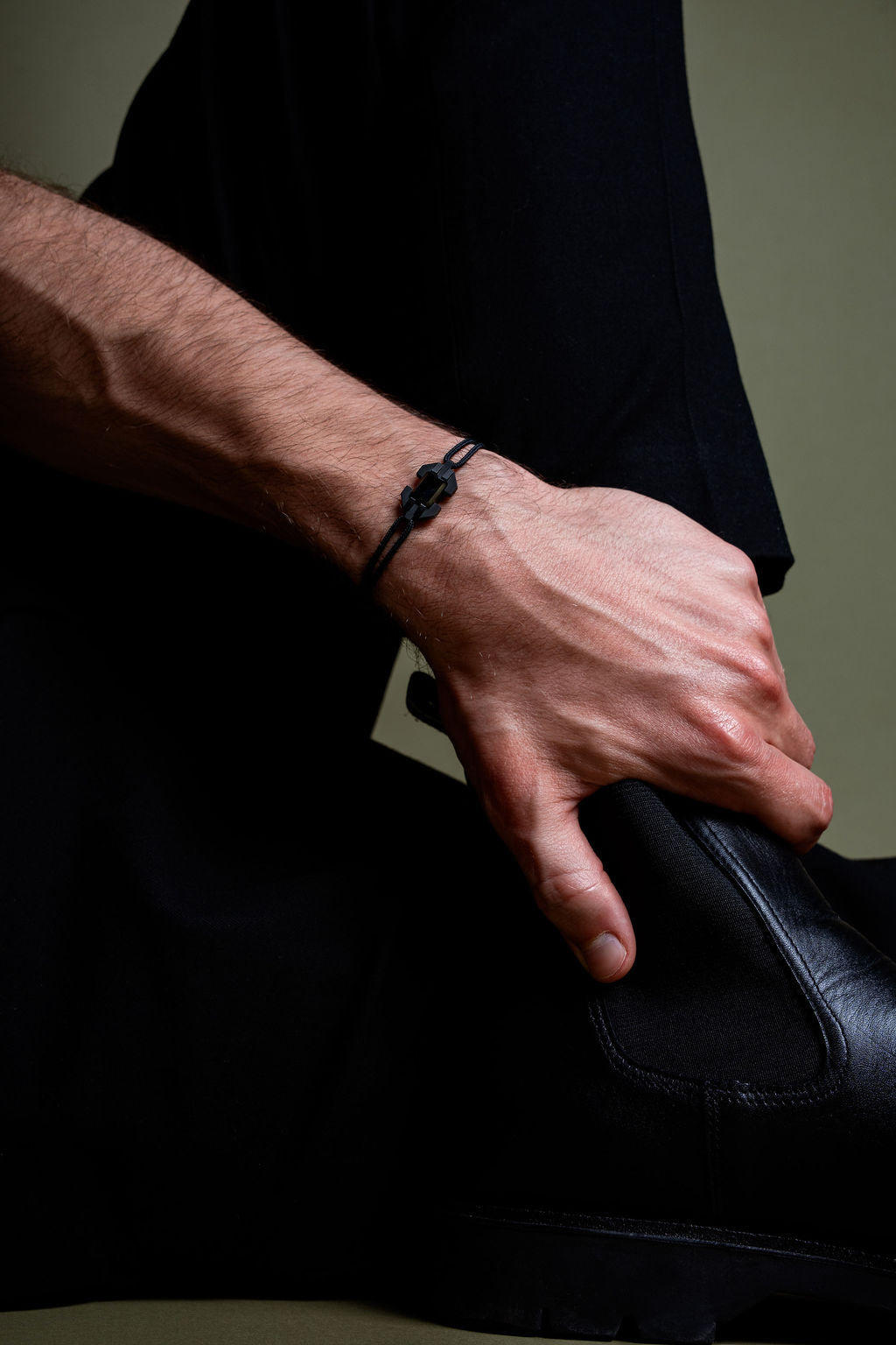 Bracelet titane microbillé, DLC noir et jade noir
